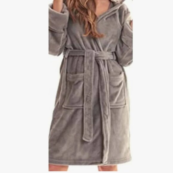 Étoile New York Women's Luxury Grey Robe - Picture 1 of 1